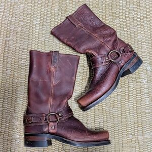 FRYE harness leather mid boots 8.5